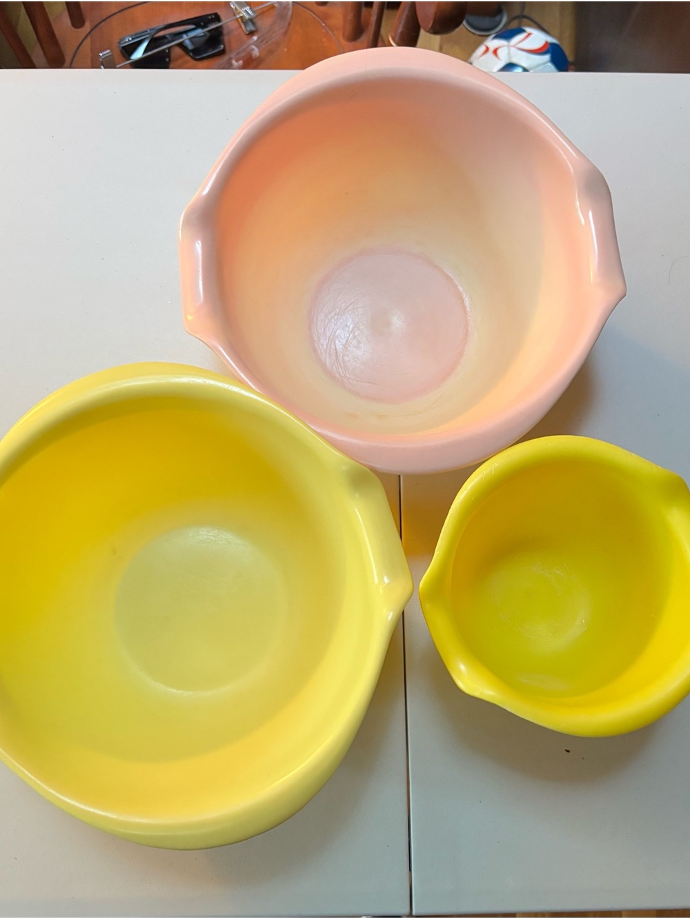 Rubbermaid Vintage Party Plan Nesting Bowl Set of 3 bowls 2929 x 2 2927 x1